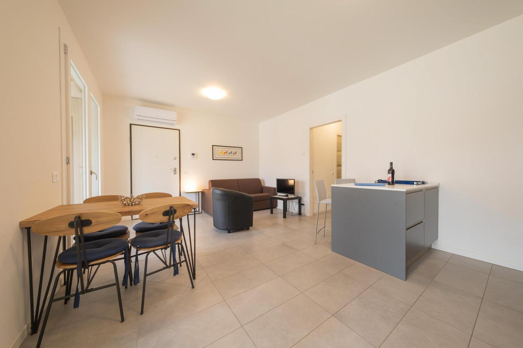 Apartmentsgarda - Garda31 Residence ภายนอก รูปภาพ